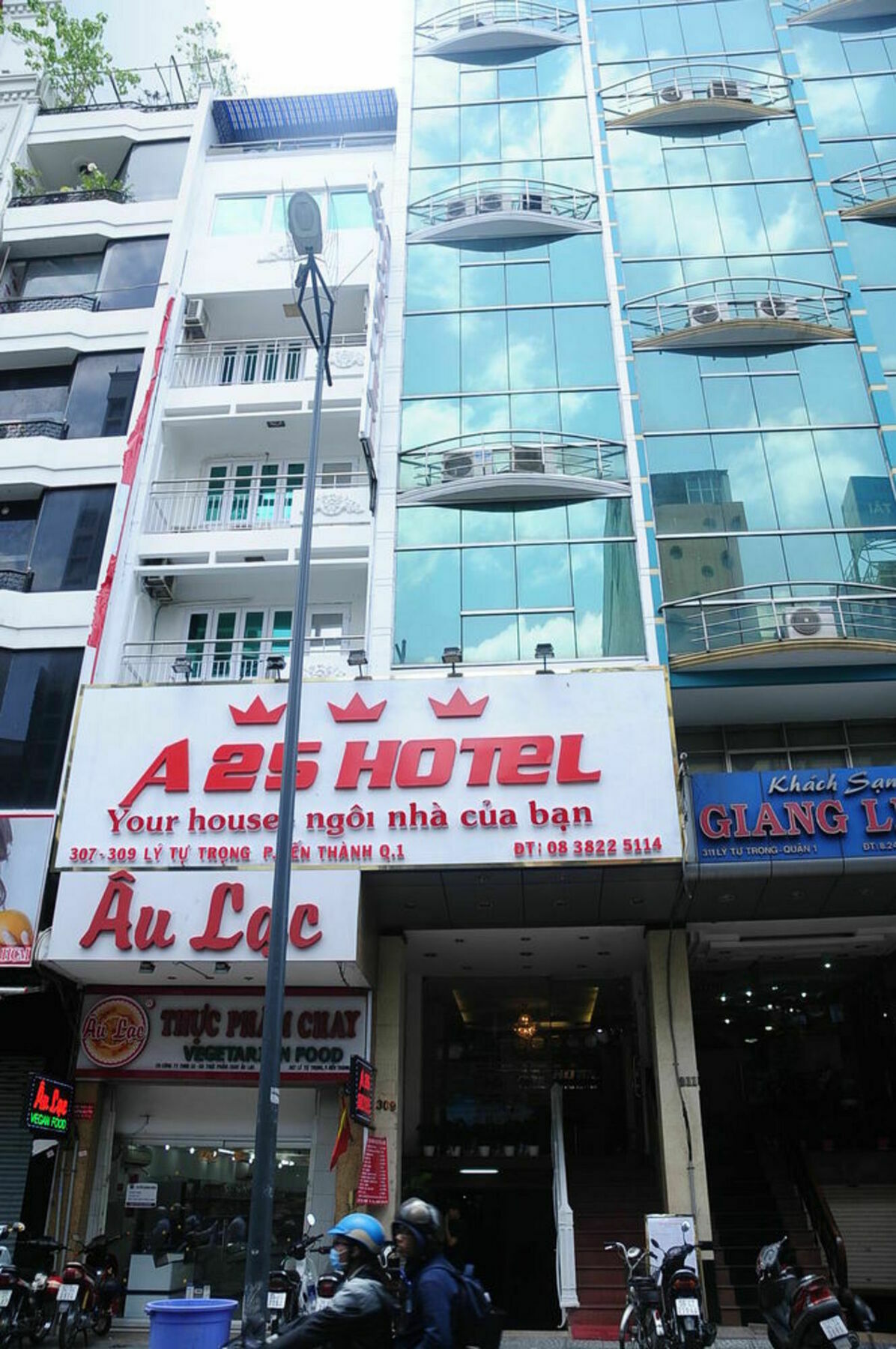 A25 Hotel - 307 Ly Tu Trong Ho Chi Minh City Exterior photo