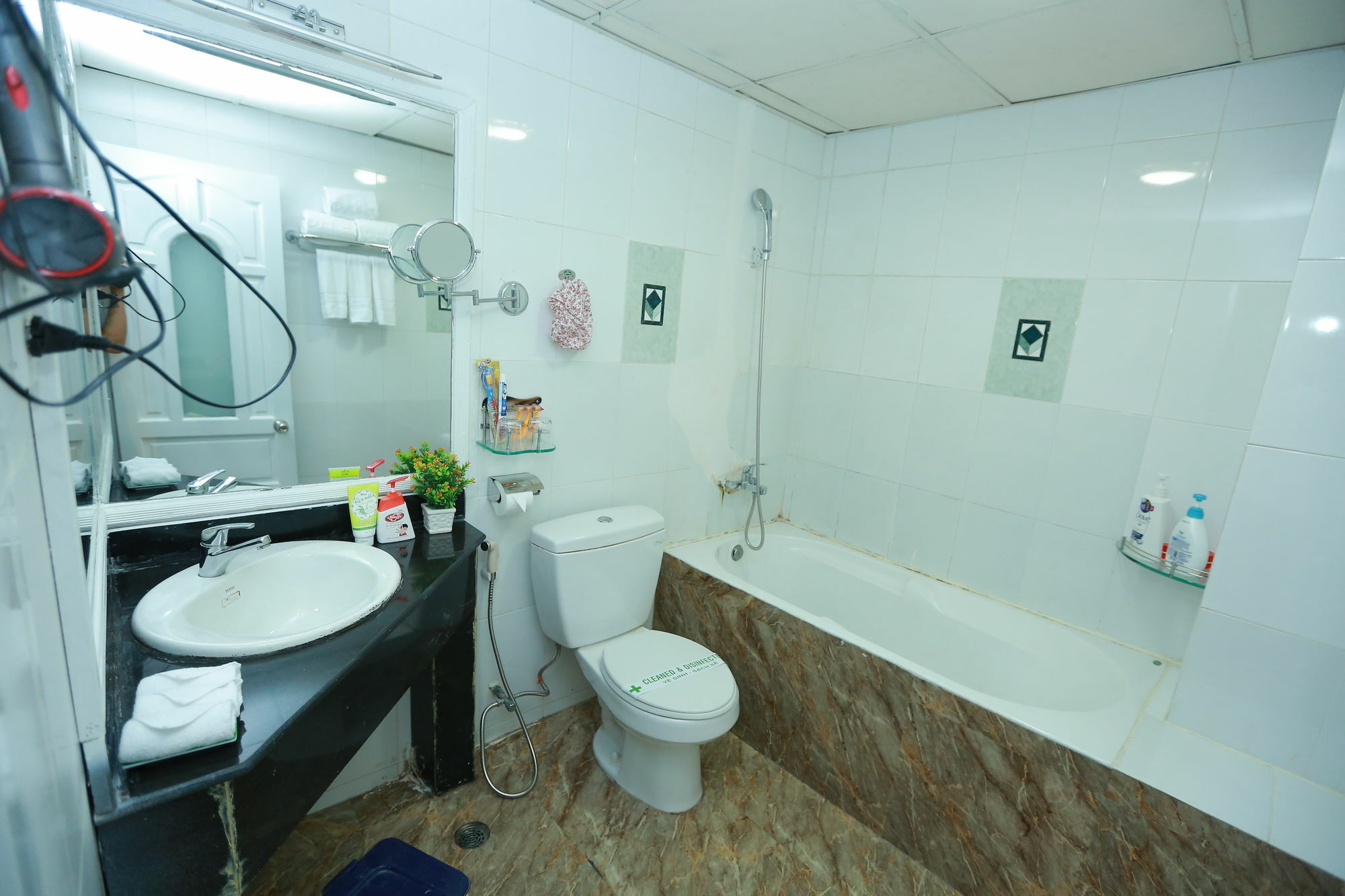 A25 Hotel - 307 Ly Tu Trong Ho Chi Minh City Exterior photo